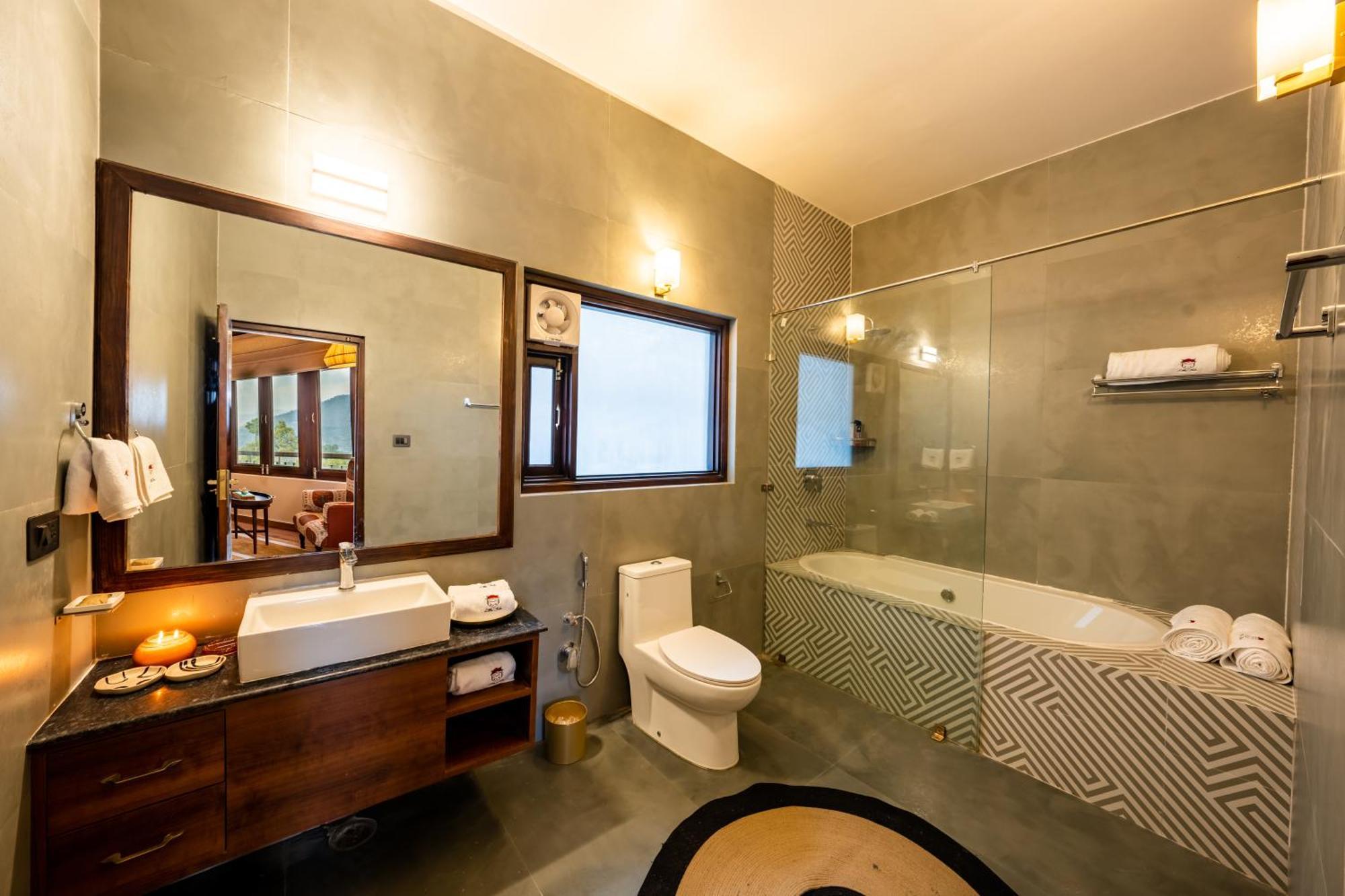 Little Frida- The Dak Bungalows มุกเตชวาร์ ภายนอก รูปภาพ